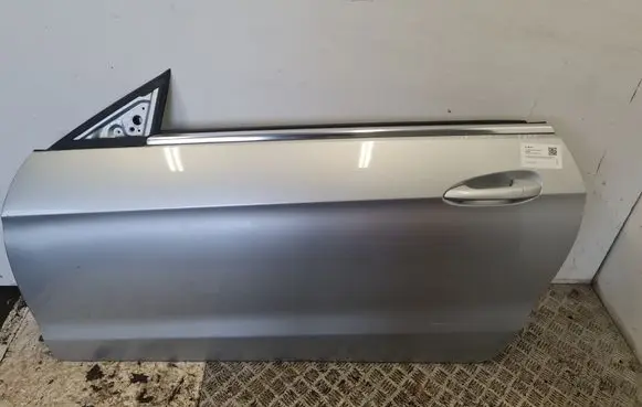 Mercedes-Benz E A207 Door (2 Door Coupe) 