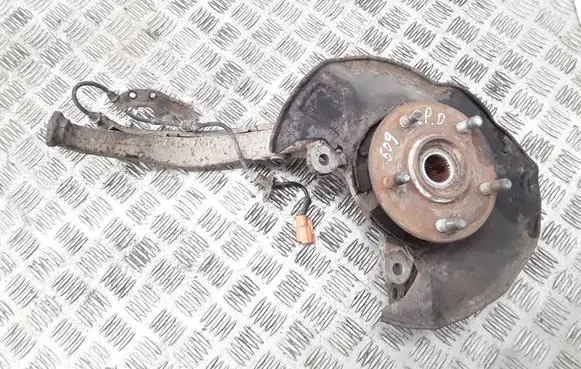Honda Legend III KA9 Front wheel hub spindle knuckle