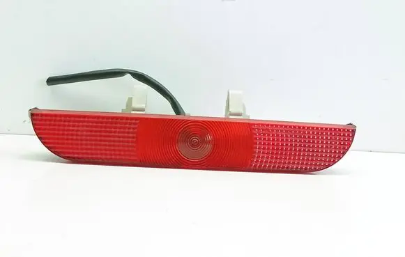 Mazda 3 I Third/center stoplight P3591