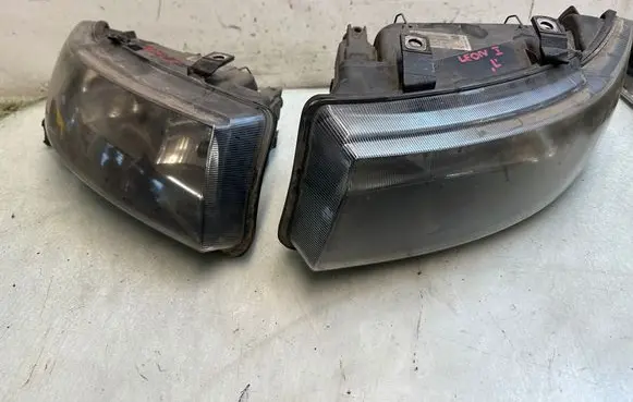 Seat Leon (1M) Headlight/headlamp 1M1941001D 67742691