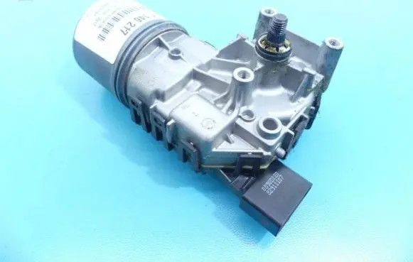 Seat Ibiza IV (6J,6P) Wiper motor 0390241551 IMPRK1146217