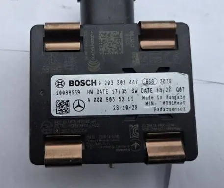 Mercedes-Benz GLA H247 Distronic sensor radar 0203302447 A0009055211 10088559