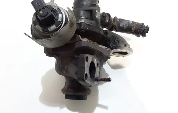 Ford Focus Turbo 8062912