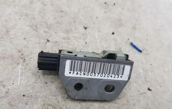 Nissan Note (E11) Airbag deployment crash/impact sensor FACN0037020423