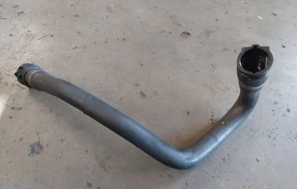 BMW X5 E53 Engine coolant pipe/hose 2248148F