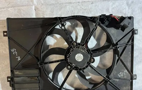 Volkswagen Golf V Fan set 1K0959455EF 1K0121203AG 7726030107
