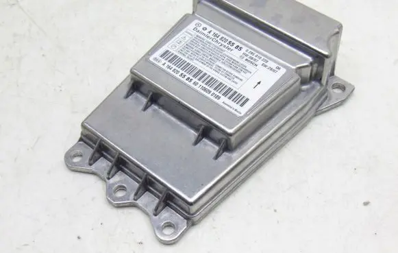 Mercedes-Benz ML W164 Airbag control unit/module 1648205585