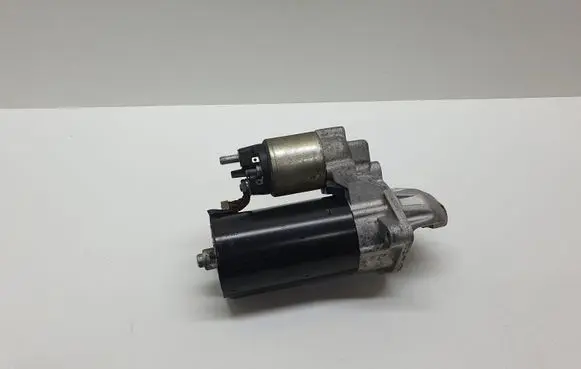 BMW 5 E60 E61 Starter motor 7796892 1241779689202 0001115046