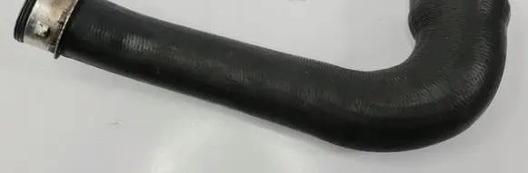 Porsche Cayenne (92A) Intercooler hose/pipe 7L5145834D