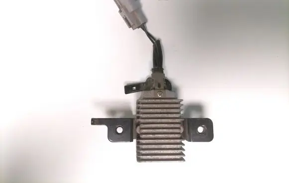 Lexus RX 300 Other relay 82695-48010