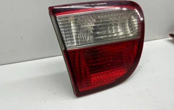 Seat Leon (1M) Rear/tail lights 1M6945091B