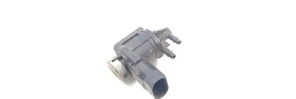 Volkswagen Bora Vacuum valve 1J0906285C