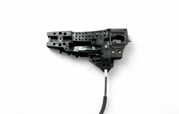 Audi A6 C7 Rear door exterior handle/bracket 4H0837885