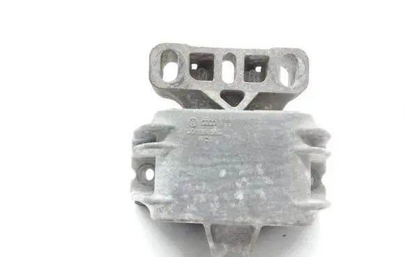 Volkswagen Golf IV Engine mount bracket 1J0199555