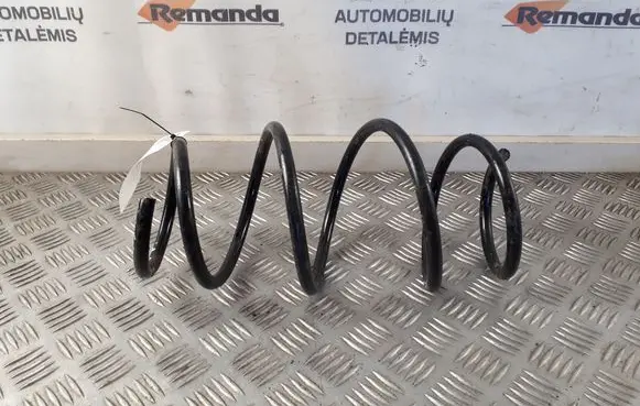 Toyota Auris 150 Front coil spring 
