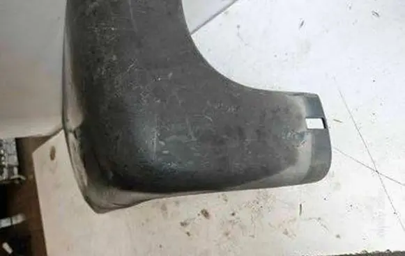 Rear bumper corner part panel trim