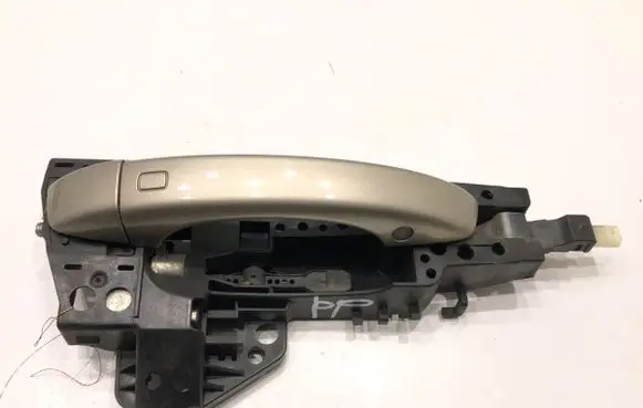 Audi A8 S8 D4 4H Front door exterior handle 