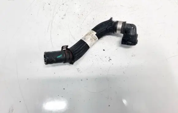 Land Rover Range Rover Evoque L551 Engine coolant pipe/hose L8D27H255AC L8D2-7H255-AC