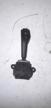 BMW 5 E39 Indicator stalk 8363668K 01104010