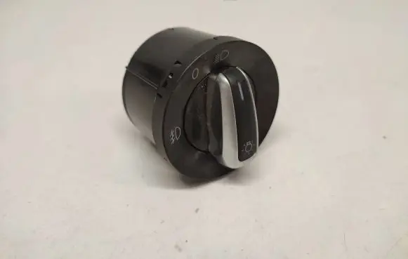 Volkswagen Tiguan Light switch 3C8941431G