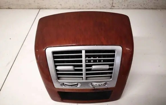 Mercedes-Benz S W221 Dash center air vent grill A2218300654