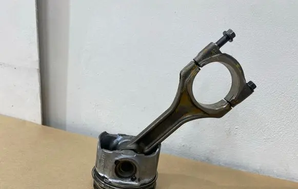 Opel Astra K Piston 0687776302