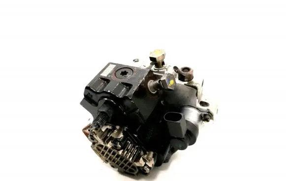 Volkswagen Touareg I Fuel injection high pressure pump 059130755J 0445010125 0928100572