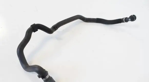 BMW 1 E81 E87 Engine coolant pipe/hose 9222699