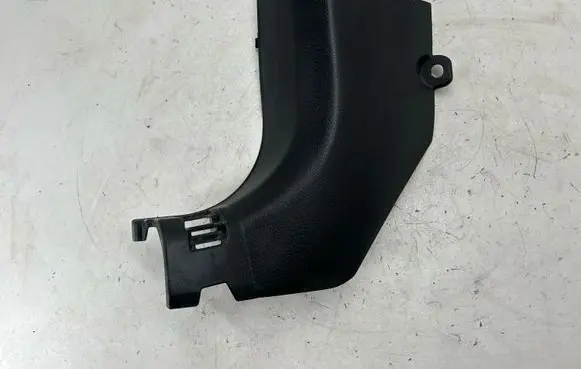Nissan Rogue Foot area side trim 669014BA0A