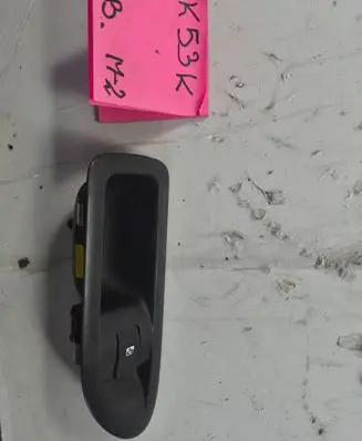 Renault Megane II Electric window control switch 28078