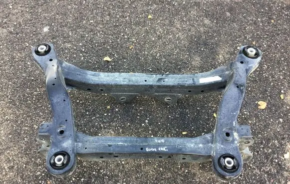 Jeep Cherokee Rear subframe OEM