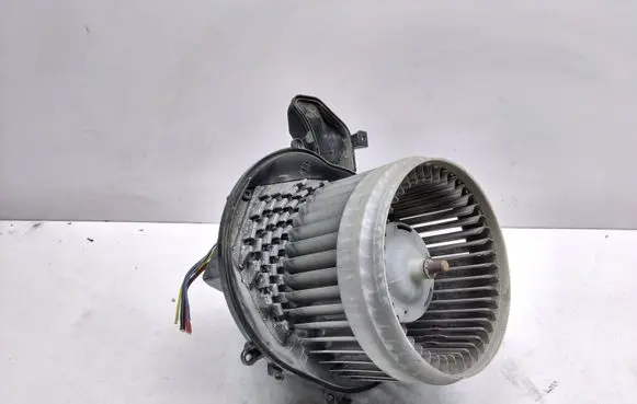 Volvo V70 Heater fan/blower 86577