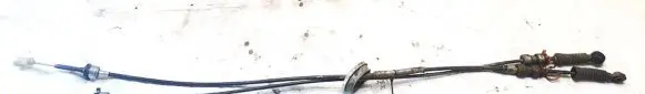 Chrysler Sebring (JS) Gear shift cable linkage