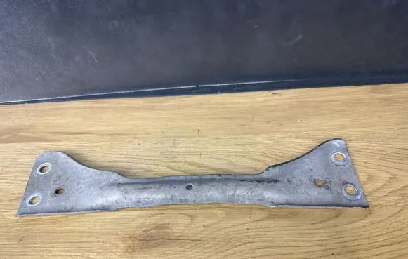 Skoda Octavia Mk2 (1Z) Other under body part 