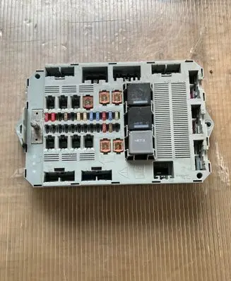 Jaguar XF Fuse box set 8X2T14B476BD 7340955340 WB0068