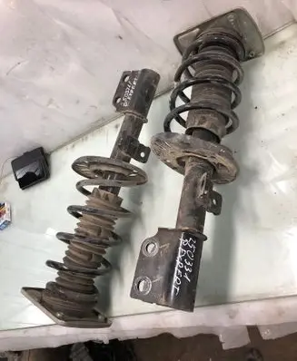 Peugeot Expert Front shock absorber with coil spring 9821596780