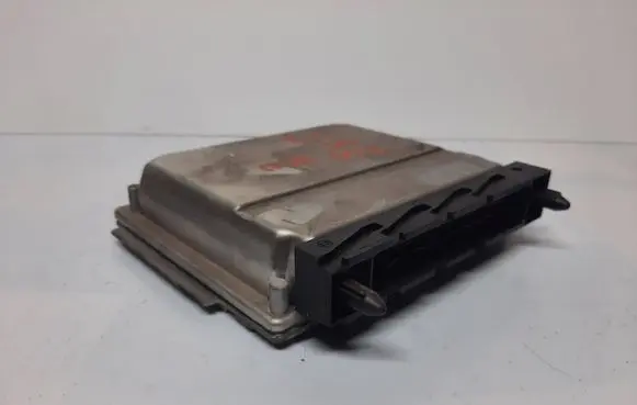 Volvo S60 Engine control unit/module 30637733A 0281011076