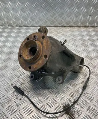 BMW X3 F25 Front wheel hub spindle knuckle 6787679