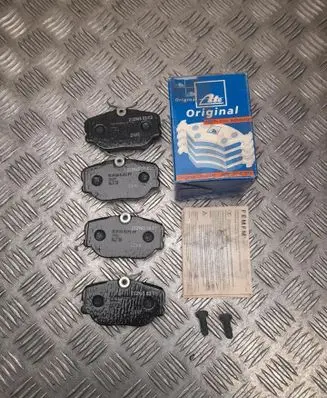Volvo 440 Brake pads (rear) 