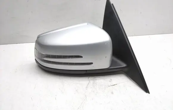 Mercedes-Benz C W204 Front door electric wing mirror A3160442