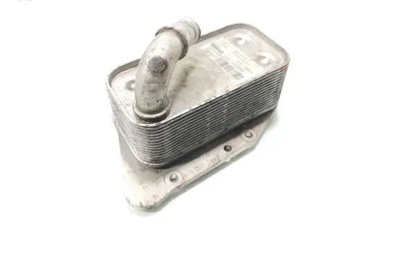 Opel Astra J Engine oil radiator 897385813