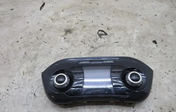 Nissan Juke I F15 Climate control unit 248451KB0A