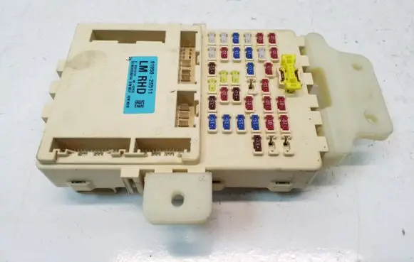 Hyundai ix35 Fuse module 919502S511