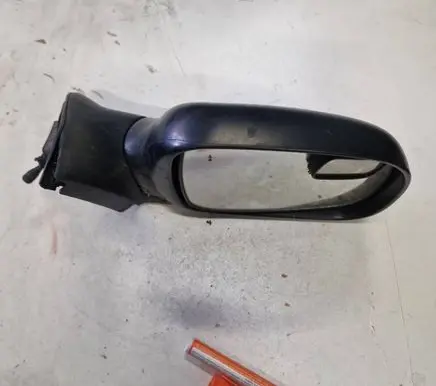 KIA Pregio Manual wing mirror E13010111