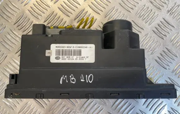 Mercedes-Benz E W210 Central locking vacuum pump 2108002248 00782837 002202124