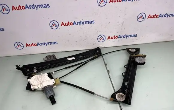 BMW 3 GT F34 Front door window regulator with motor 7339591 51357339591