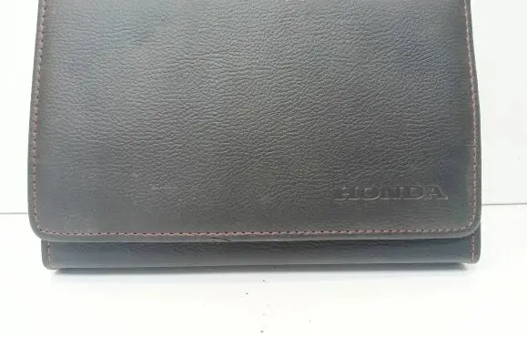 Honda CR-V Owners service history hand book 