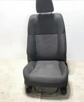 Toyota Auris E180 Front passenger seat 2110699