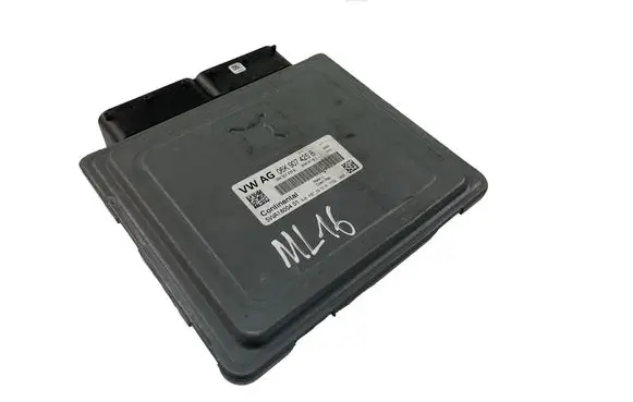 Volkswagen PASSAT B8 Engine control unit/module ECU 06K907425B