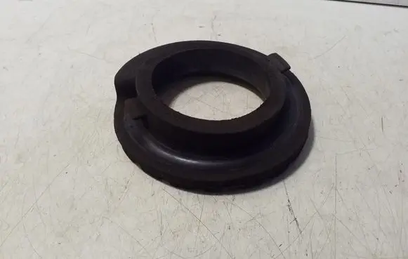 Volvo XC60 Rear coil spring rubber mount 6G915599BAA